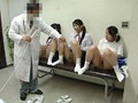 神降臨 貧乳少女全員集合 いけない小〇生　サンプル画像01